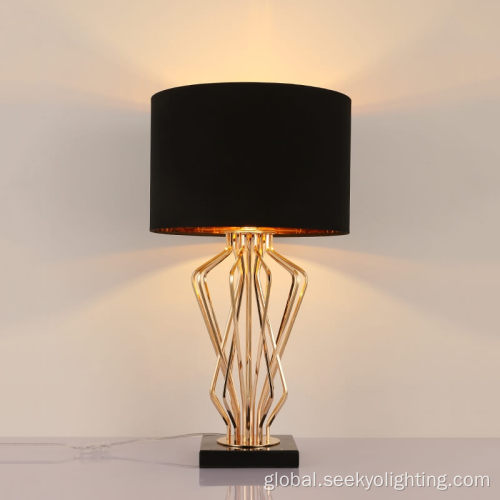 Iron Table Lamp Gold metal bar decoration luxury style table lamp Factory